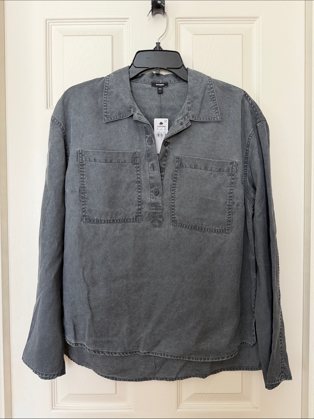 Women's Washed Gray Long-Sleeve Pullover Shirt